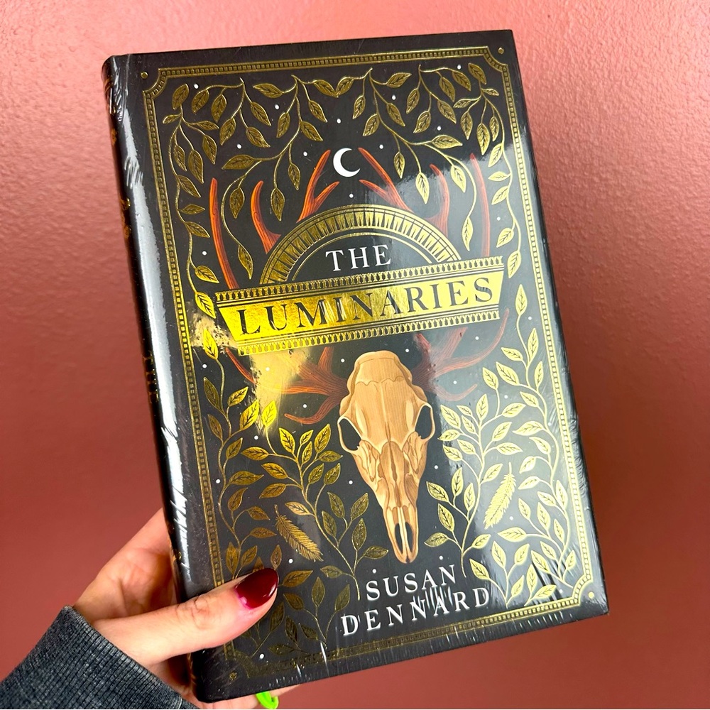 The Luminaries by Susan Dennard Illumicrate signed edition Sprayed Edges